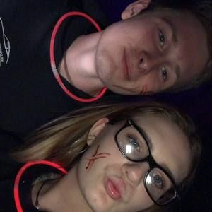 Meet your Posher, Michaela